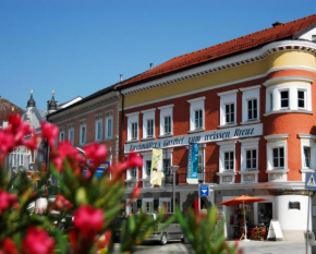  Hotel Gasthof Zweimüller  Грискирхен